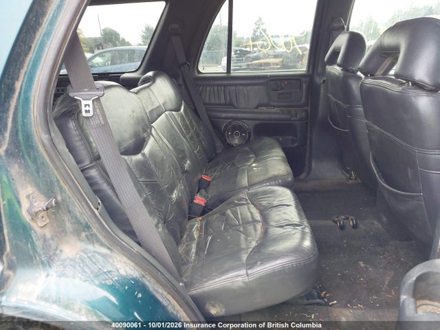 40090061 :رقم المزاد ، 1GNDT13W2V2113353 vin ، 1997 Chevrolet Blazer مزاد بيع