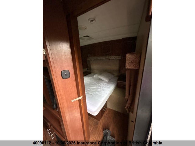 2014 Flagstaff Trailer მანქანა იყიდება აუქციონზე, vin: 4X4TFLG24E1857115, აუქციონის ნომერი: 40090112