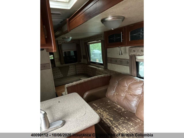 2014 Flagstaff Trailer მანქანა იყიდება აუქციონზე, vin: 4X4TFLG24E1857115, აუქციონის ნომერი: 40090112