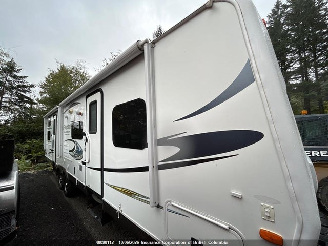 2014 Flagstaff Trailer მანქანა იყიდება აუქციონზე, vin: 4X4TFLG24E1857115, აუქციონის ნომერი: 40090112