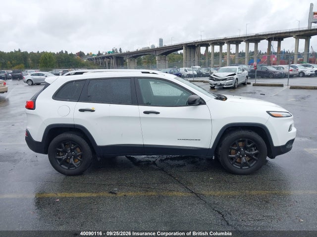 2016 Jeep Cherokee Sport მანქანა იყიდება აუქციონზე, vin: 1C4PJMASXGW314927, აუქციონის ნომერი: 40090116