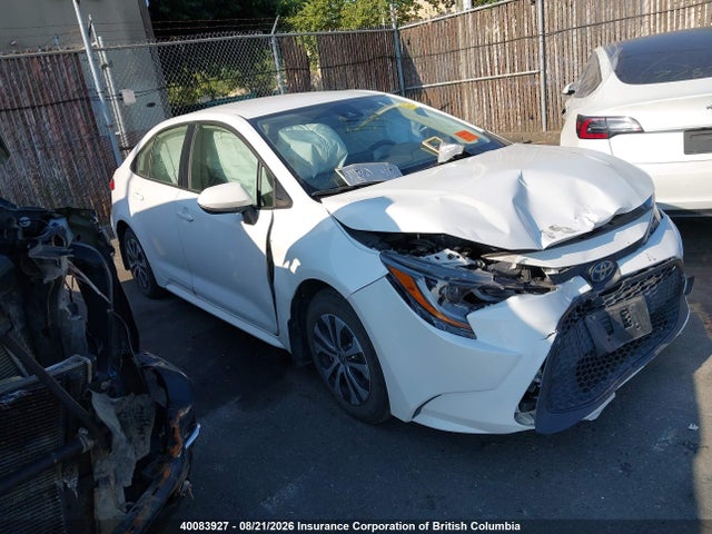 40083927 :رقم المزاد ، JTDBAMDE3N3002883 vin ، 2022 Toyota Corolla مزاد بيع