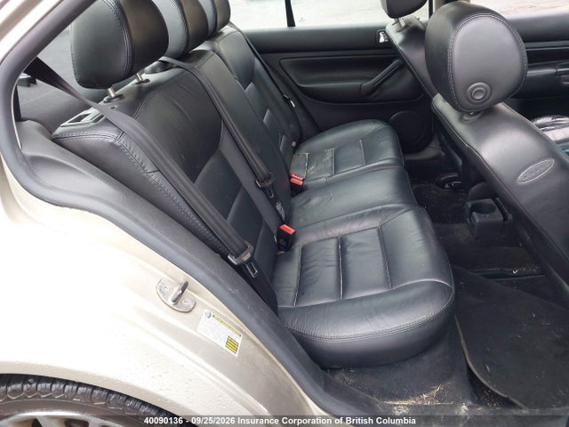 40090136 :رقم المزاد ، 3VWSE69M24M115749 vin ، 2004 Volkswagen Jetta مزاد بيع