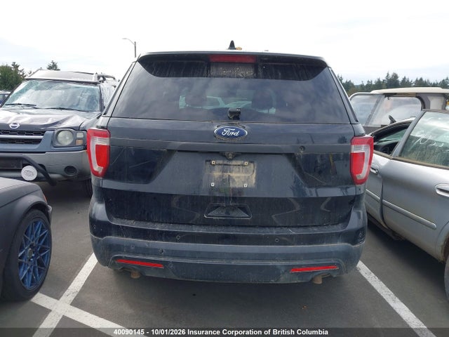 Ford Explorer Police Interceptor 2017 1FM5K8ARXHGC10583 Image 16