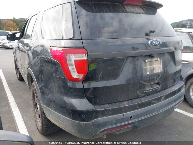 Ford Explorer Police Interceptor 2017 1FM5K8ARXHGC10583 Image 3
