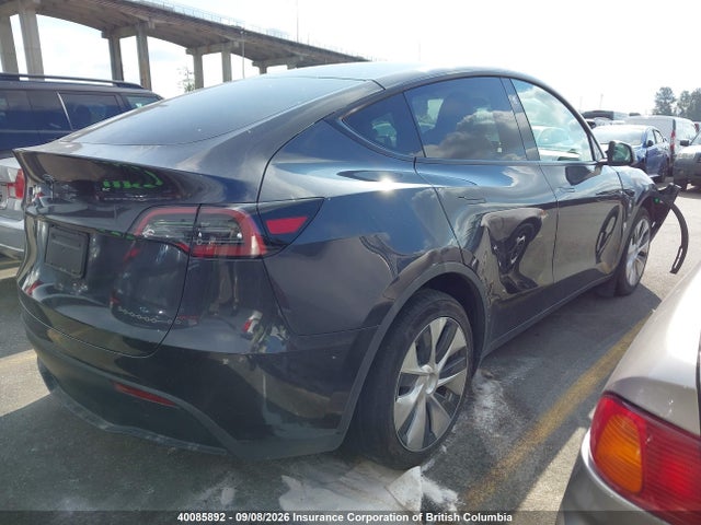 7SAYGDED8RF020287 Tesla Model Y Long Range/rwd