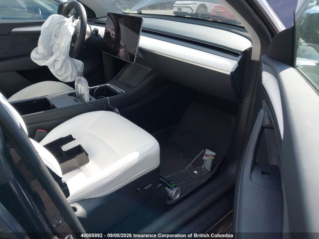 7SAYGDED8RF020287 Tesla Model Y Long Range/rwd