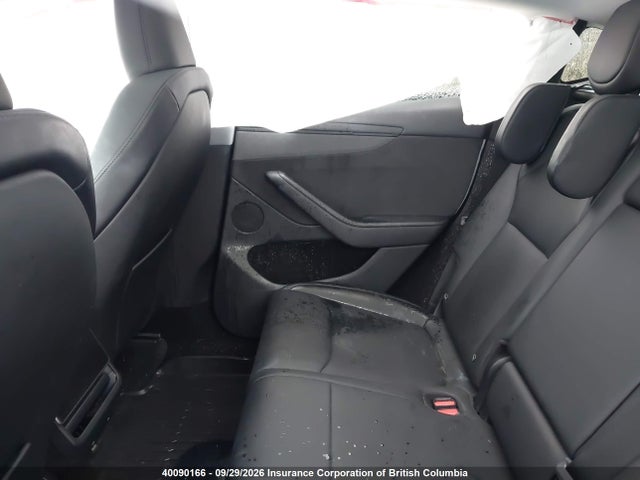 Tesla Model Y 2026 7SAYGDEE3TF323042 Image 8