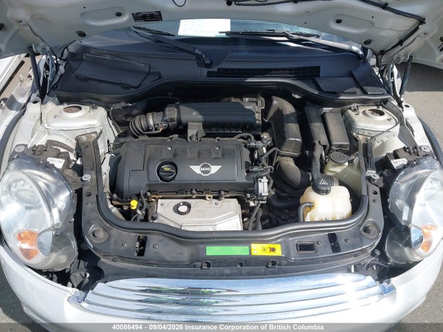 40086494 :رقم المزاد ، WMWZF3C58BTY00073 vin ، 2011 Mini Cooper Clubman مزاد بيع