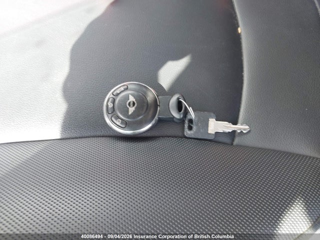 40086494 :رقم المزاد ، WMWZF3C58BTY00073 vin ، 2011 Mini Cooper Clubman مزاد بيع