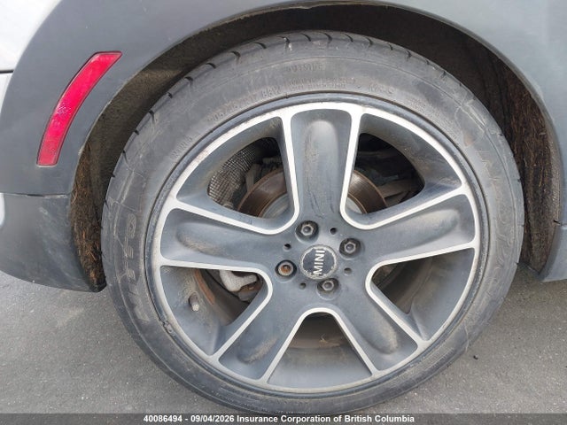 40086494 :رقم المزاد ، WMWZF3C58BTY00073 vin ، 2011 Mini Cooper Clubman مزاد بيع
