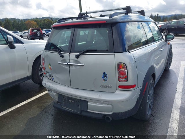 40086494 :رقم المزاد ، WMWZF3C58BTY00073 vin ، 2011 Mini Cooper Clubman مزاد بيع