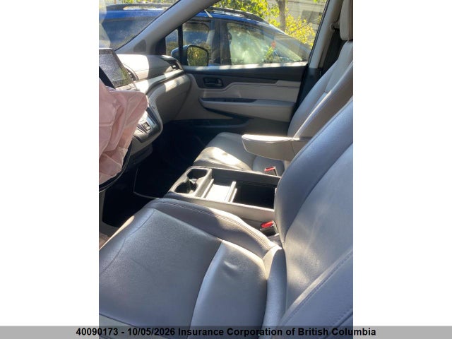 2018 Honda Odyssey Exl მანქანა იყიდება აუქციონზე, vin: 5FNRL6H63JB502191, აუქციონის ნომერი: 40090173