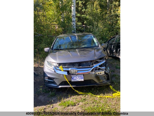 2018 Honda Odyssey Exl მანქანა იყიდება აუქციონზე, vin: 5FNRL6H63JB502191, აუქციონის ნომერი: 40090173