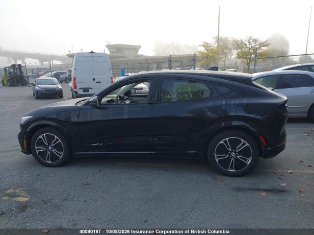 Продажа на аукционе авто 2023 Ford Mustang Mach-e Premium, vin: 3FMTK3R48PMA80441, номер лота: 40090197