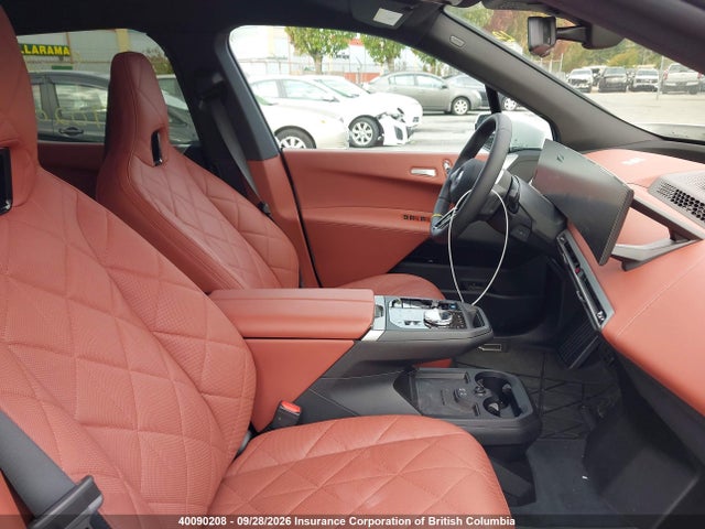 BMW Ix 2026 WB553CF05TCY31269 Image 5