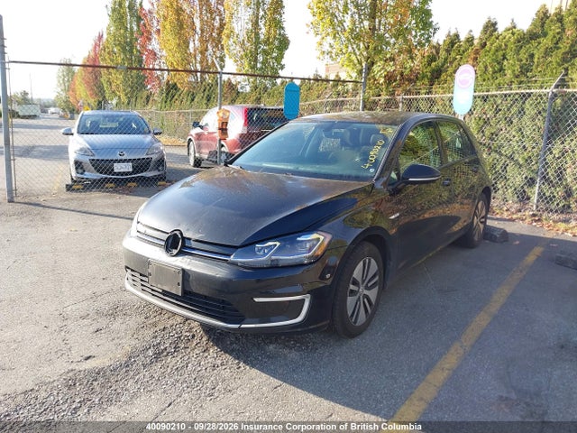 40090210 :رقم المزاد ، WVWPR7AU9HW951434 vin ، 2017 Volkswagen Golf مزاد بيع