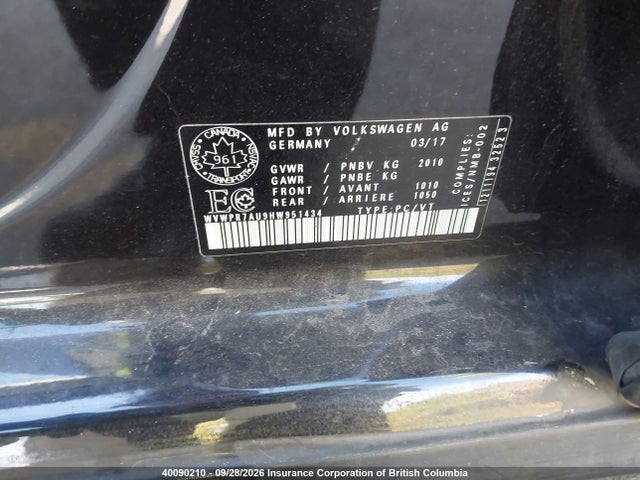 40090210 :رقم المزاد ، WVWPR7AU9HW951434 vin ، 2017 Volkswagen Golf مزاد بيع