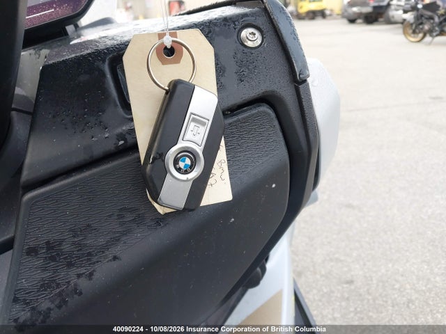 Продаж на аукціоні авто 2025 Bmw C 400 Gt, vin: WB40S0309SS933263, номер лоту: 40090224