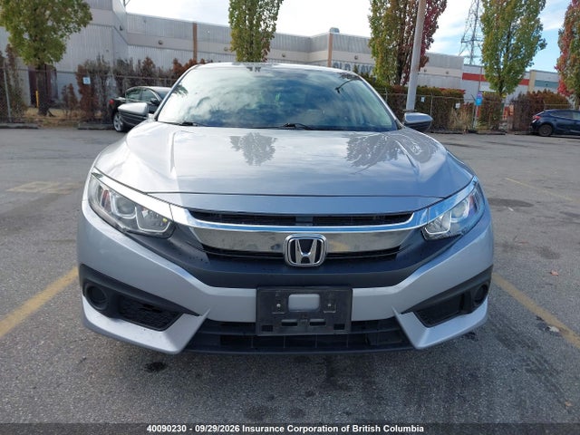 Honda Civic 2018 2HGFC2F69JH037877 Image 12