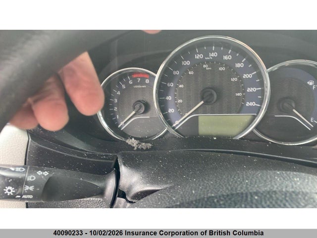 40090233 :رقم المزاد ، 2T1BURHE5FC438755 vin ، 2015 Toyota Corolla L/le/le Pls/prm/s/s Pls مزاد بيع