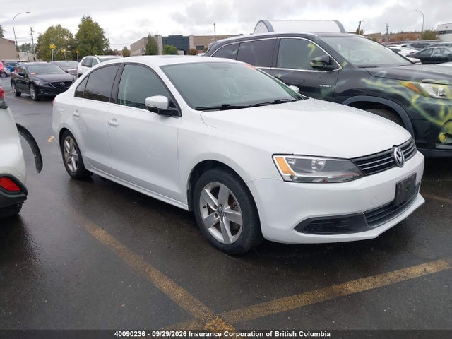 2014 Volkswagen Jetta მანქანა იყიდება აუქციონზე, vin: 3VWD07AJ3EM289295, აუქციონის ნომერი: 40090236