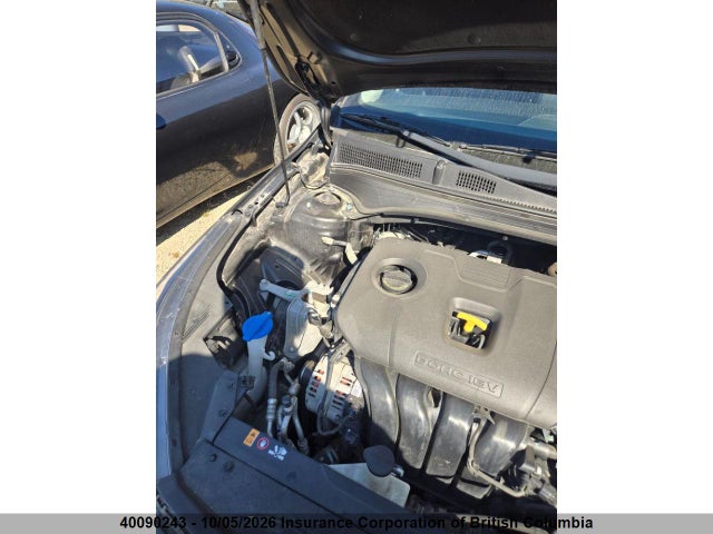 40090243 :رقم المزاد ، 3KPF24AD2ME345217 vin ، 2021 Kia Forte مزاد بيع