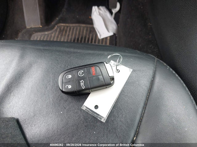 Продаж на аукціоні авто 2015 Chrysler 300, vin: 2C3CCARG6FH854025, номер лоту: 40090262