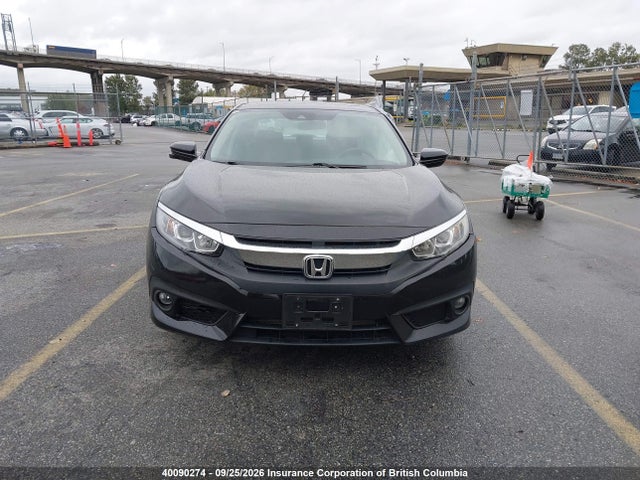 40090274 :رقم المزاد ، 2HGFC1F47JH103402 vin ، 2018 Honda Civic مزاد بيع