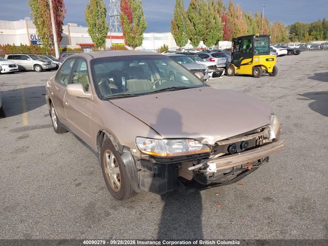 Продажа на аукционе авто 2000 Honda Accord Special Edition, vin: 1HGCG5675YA812590, номер лота: 40090279