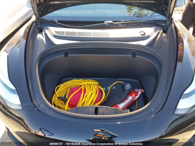 Продажа на аукционе авто 2019 Tesla Model 3, vin: 5YJ3E1EA4KF413887, номер лота: 40086727