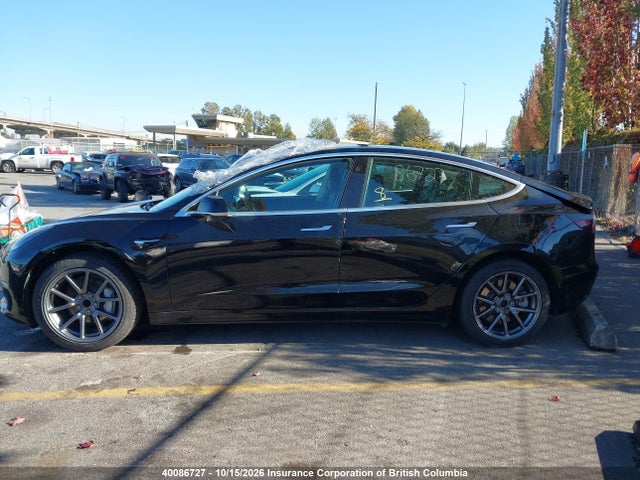 Продажа на аукционе авто 2019 Tesla Model 3, vin: 5YJ3E1EA4KF413887, номер лота: 40086727
