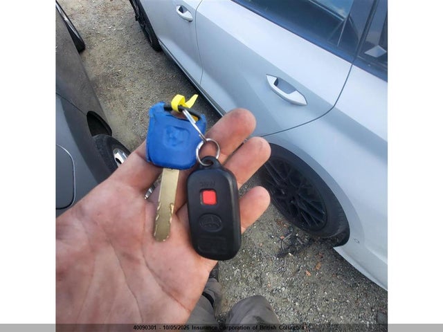 2004 Honda Civic მანქანა იყიდება აუქციონზე, vin: 2HGES16354H937629, აუქციონის ნომერი: 40090301