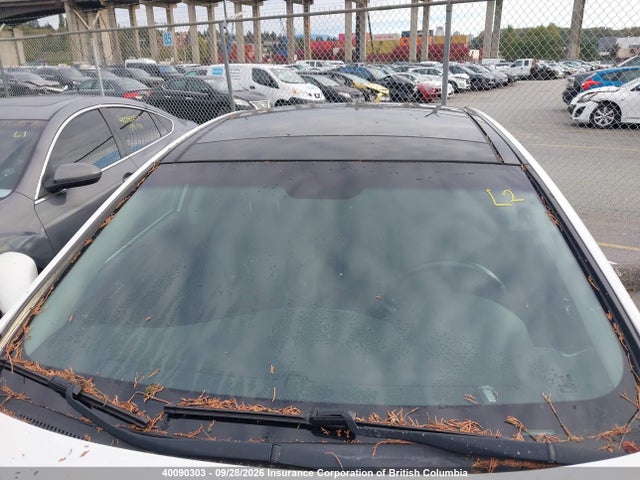 Продажа на аукционе авто 2013 Hyundai Sonata Limited W/navi, vin: 5NPEC4AB4DH639981, номер лота: 40090303