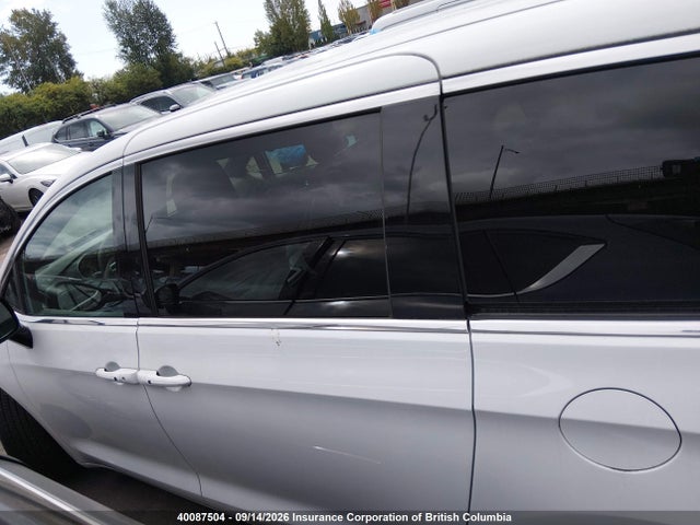 Chrysler Grand Caravan Sxt 2025 2C4RC1ZG9SR557003 Image 15