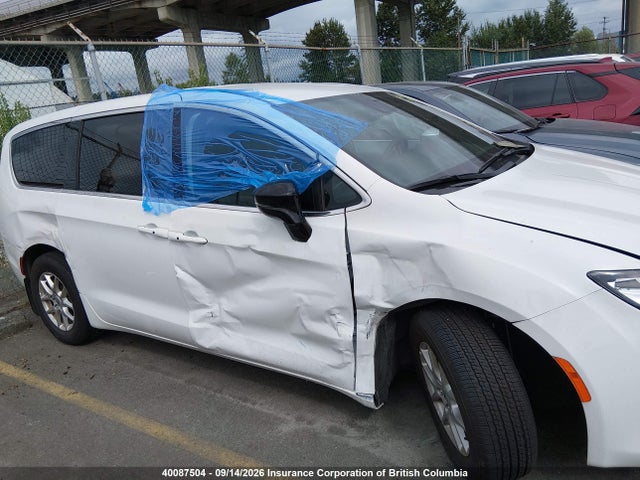 Chrysler Grand Caravan Sxt 2025 2C4RC1ZG9SR557003 Image 6