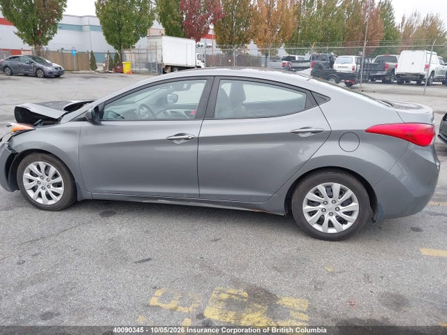 Aukcja sprzedaży 2013 Hyundai Elantra Gls/limited, vin: 5NPDH4AE4DH227647, numer aukcji: 40090345