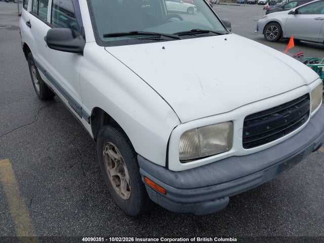 40090351 :رقم المزاد ، 2CNBJ13C7X6927110 vin ، 1999 Chevrolet Tracker مزاد بيع