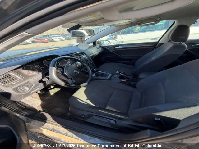 Продажа на аукционе авто 2019 Volkswagen Golf, vin: 3VWW57AU9KM031167, номер лота: 40090363
