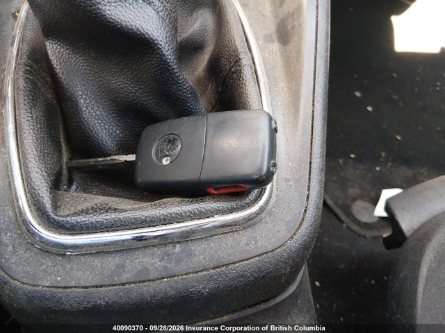 Продаж на аукціоні авто 2001 Volkswagen Golf, vin: 9BWGT21J514057089, номер лоту: 40090370