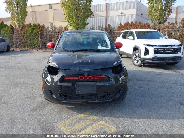 Fiat 500e Red 2024 ZFAFFAA45RX220150 Image 13