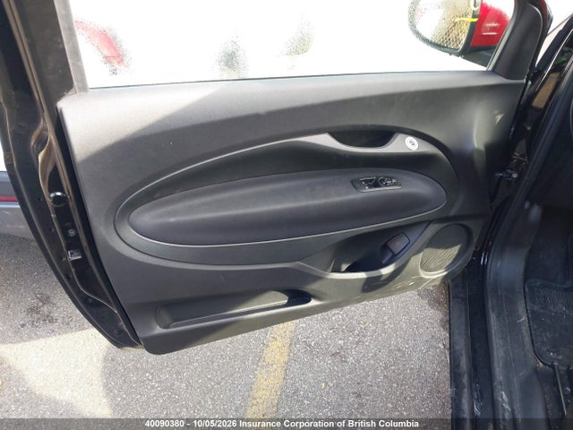 Fiat 500e Red 2024 ZFAFFAA45RX220150 Image 22