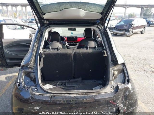 Fiat 500e Red 2024 ZFAFFAA45RX220150 Image 23