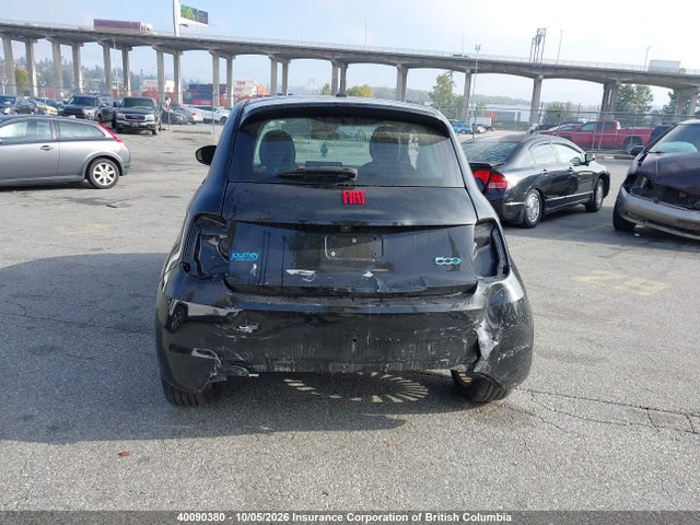 Fiat 500e Red 2024 ZFAFFAA45RX220150 Image 6