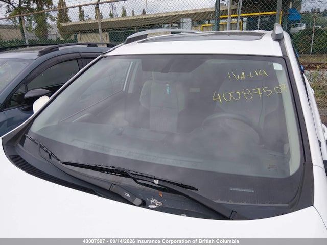 Продажа на аукционе авто 2015 Toyota Rav4 Xle, vin: 2T3RFREV4FW280024, номер лота: 40087507