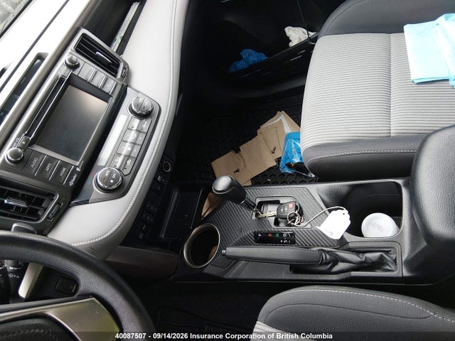 Продажа на аукционе авто 2015 Toyota Rav4 Xle, vin: 2T3RFREV4FW280024, номер лота: 40087507