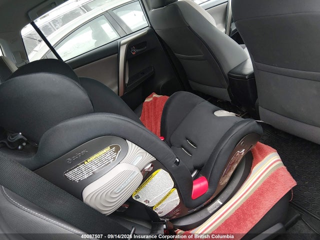 Продажа на аукционе авто 2015 Toyota Rav4 Xle, vin: 2T3RFREV4FW280024, номер лота: 40087507