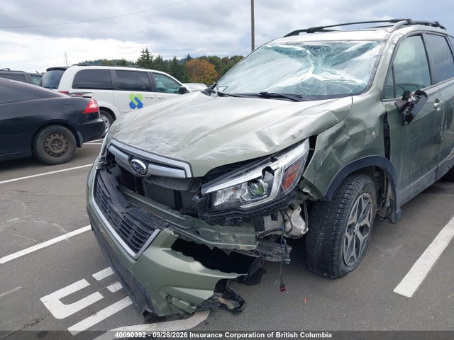2020 Subaru Forester Touring მანქანა იყიდება აუქციონზე, vin: JF2SKEJC1LH498533, აუქციონის ნომერი: 40090392