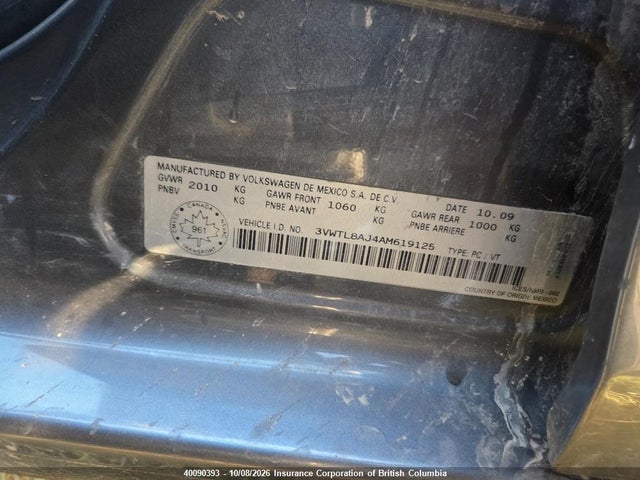 40090393 :رقم المزاد ، 3VWTL8AJ4AM619125 vin ، 2010 Volkswagen Golf مزاد بيع