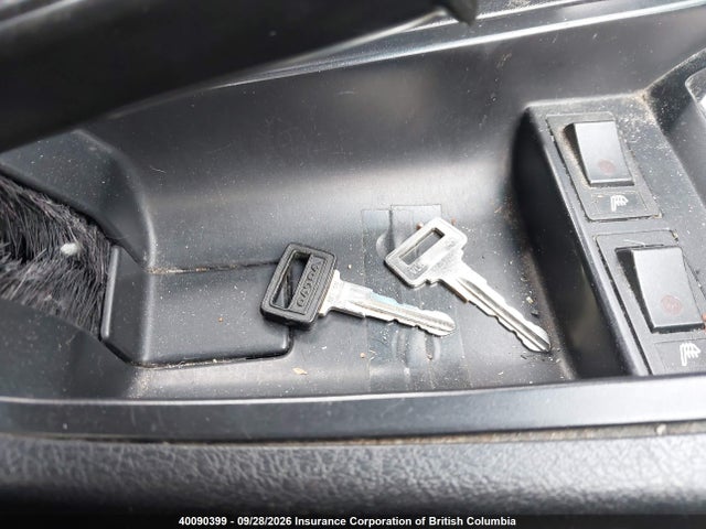 40090399 :رقم المزاد ، YV1FX8854L3285299 vin ، 1990 Volvo 740 مزاد بيع